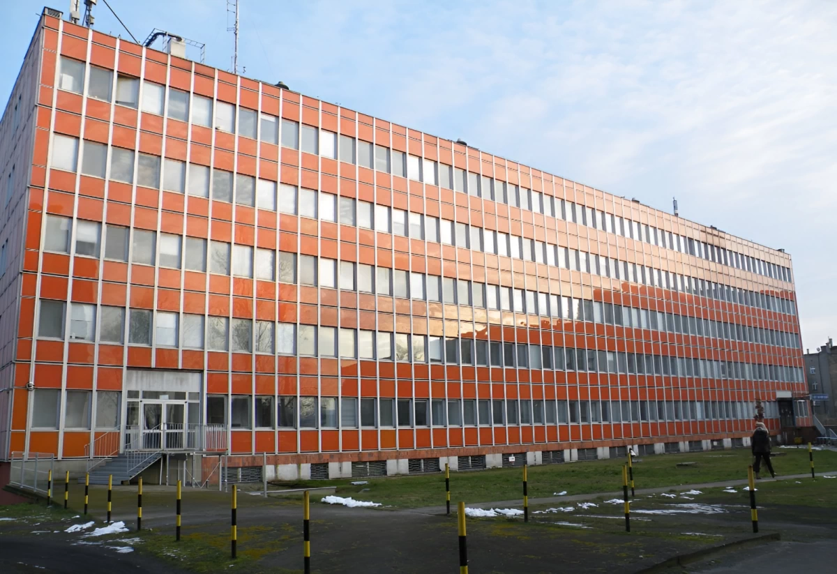 Usuwanie azbestu - rozbiórka biurowca lipsk Warszawa